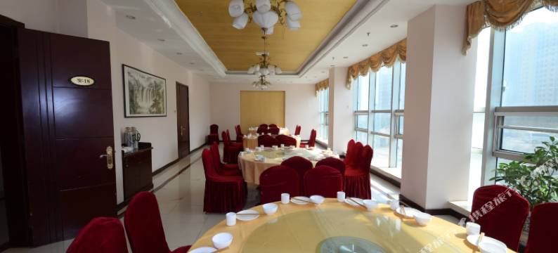 涞源白石山大酒店图片