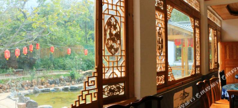 鸡足山古树林休闲客栈图片