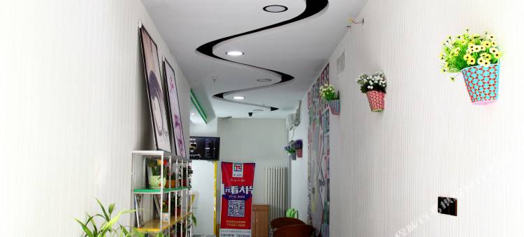 派酒店(北京天坛医院白盆窑地铁站店)图片
