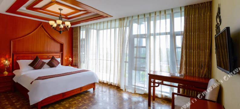 重庆雅斯顿酒店(龙湖时代天街歇台子地铁站店)图片