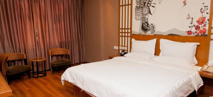 爱尊客精品酒店(东营振华商厦胜利油田中心医院店)图片