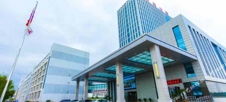 新爵国际酒店(江阴高铁站店)图片