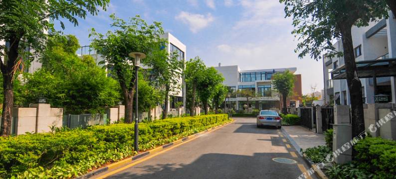 晨夕小舍泳池精品别墅(三亚湾椰梦长廊店)图片