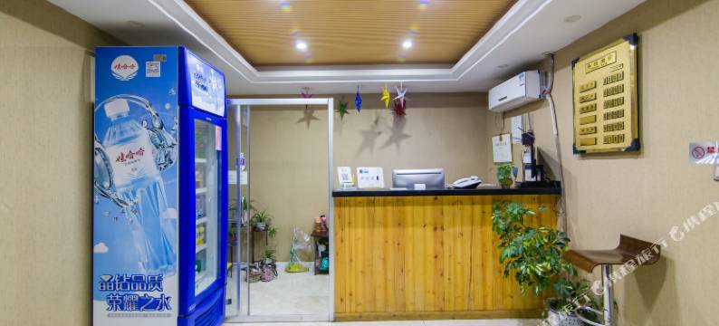 凤凰精品客栈(南阳汽配城店)图片