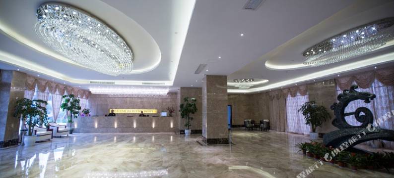 皇爵精品酒店(建德新安江店)图片