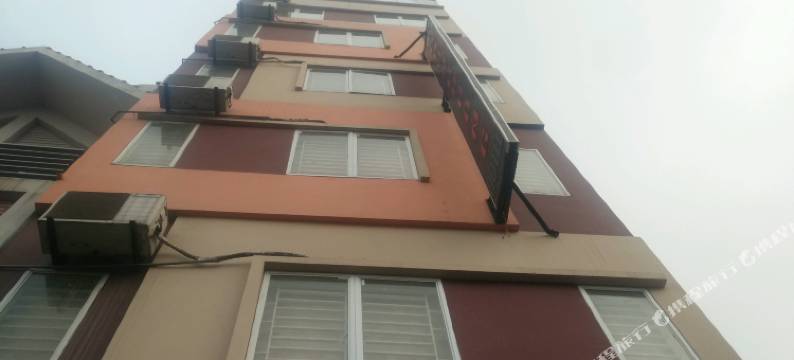 平阳梅家酒店(Huong Duong Hotel)图片