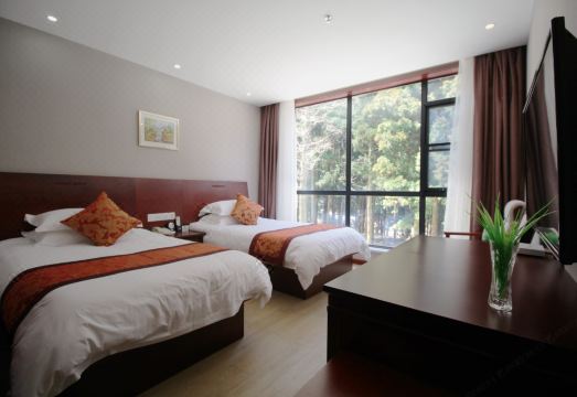 Lushan Xilu International Resort Villa Hotel Overview