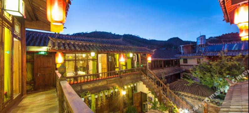 丽江束河古镇蜜语客栈图片