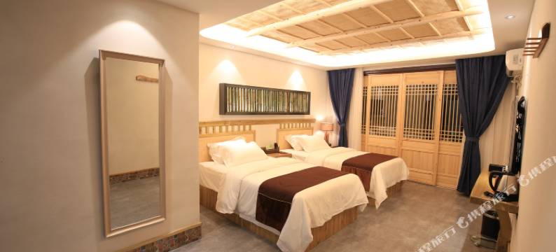 凤凰烟雨亭江景客栈图片