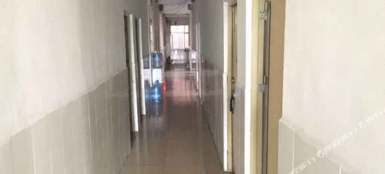 深圳温馨旅馆坪山店图片