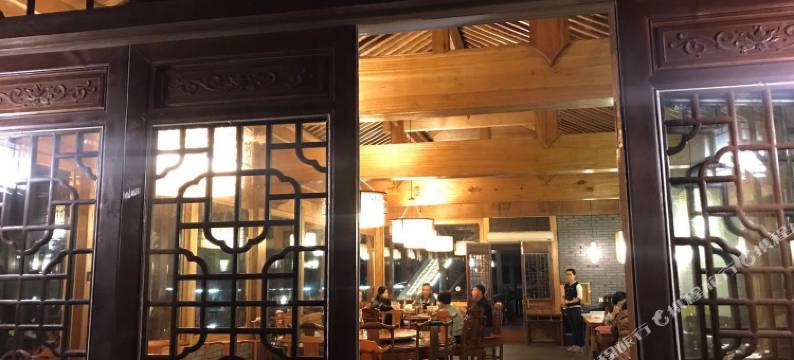 杭州临安方庄温泉避暑度假山庄图片