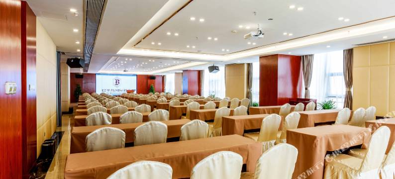 成都蓝色海岸大酒店(郫都店)图片