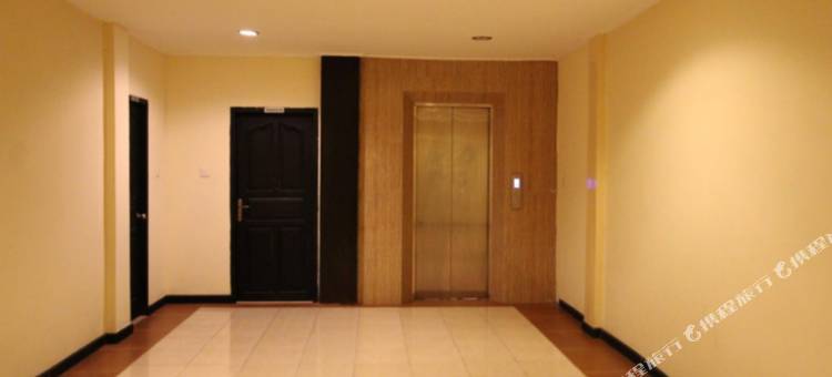 因坦萨利酒店(Hotel Intansari)图片