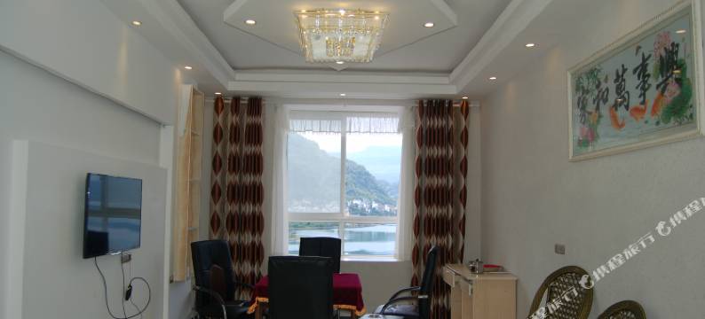 雷波马湖李莊酒店图片