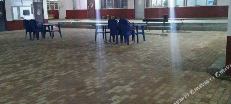 张北香间甜野农家院图片