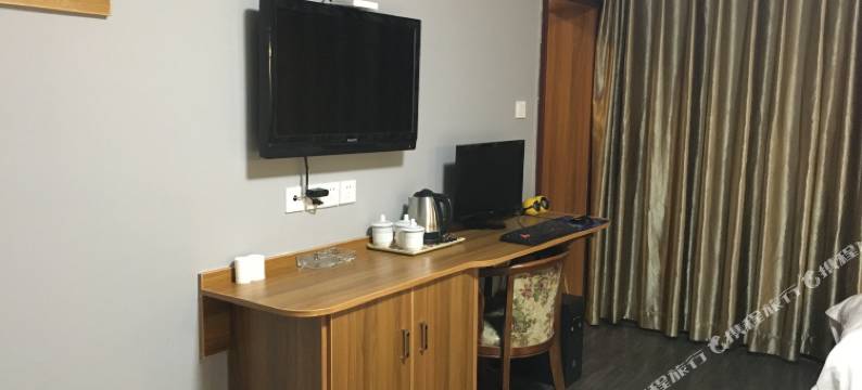 鑫南湖宾馆(南郊机场川文艺店)图片