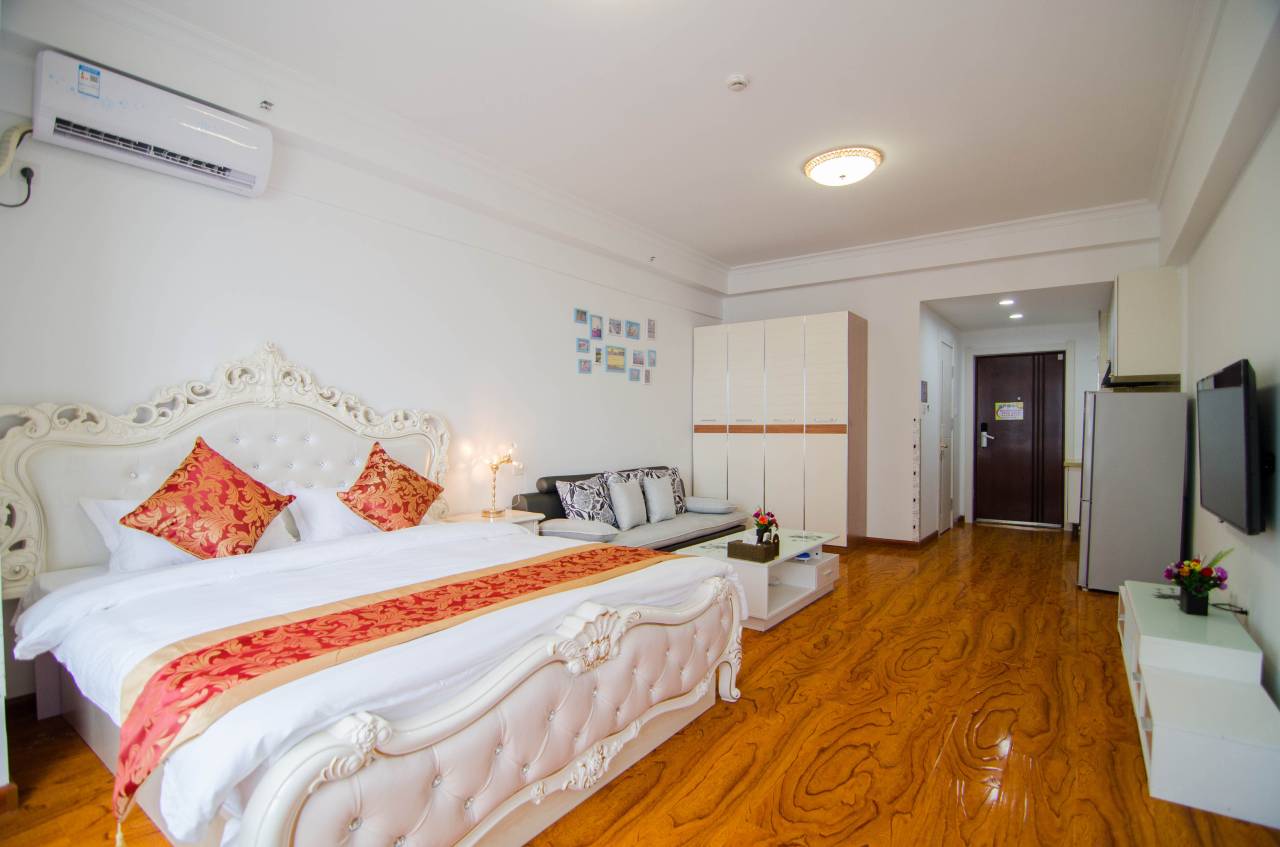 大连轩尼斯公寓酒店