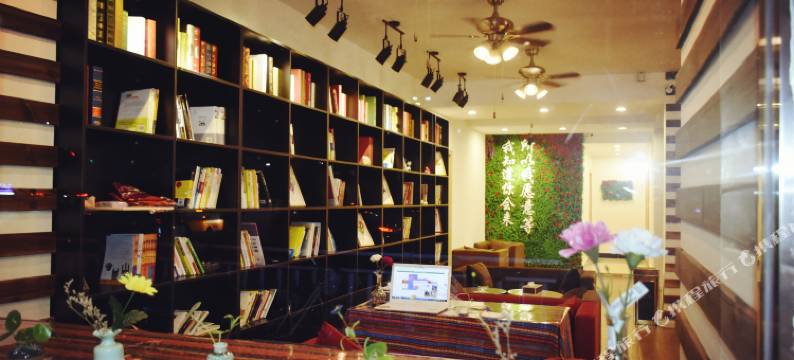 陌上花开文艺酒店(芜湖利民中路店)图片