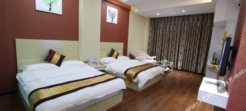 蒙自朗廷休闲酒店图片