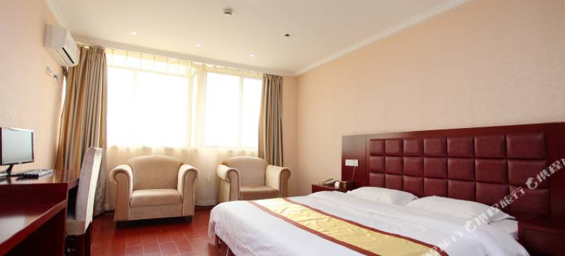 速8酒店(连云港沙滩浴场平山路店)图片