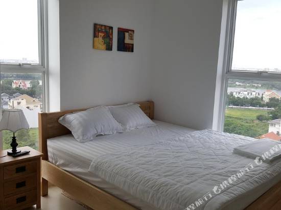 胡志明河畔白宮