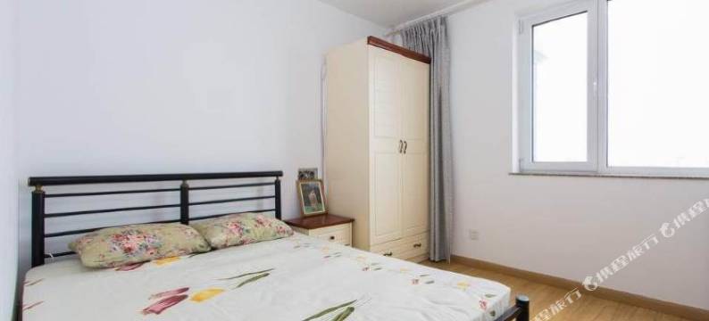 青岛五四广场全海景高层精装双房双厅公寓图片