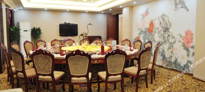 乌鲁木齐皇泰益酒店图片