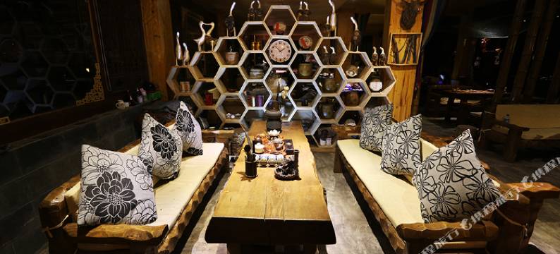 泸沽湖糊涂岁月客栈图片