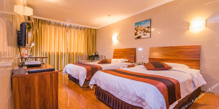 乐山五通人和酒店