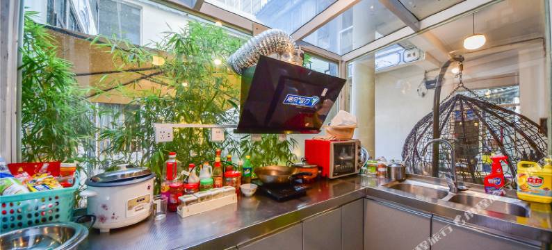 卡卡旅拍民宿(大理古城店)图片