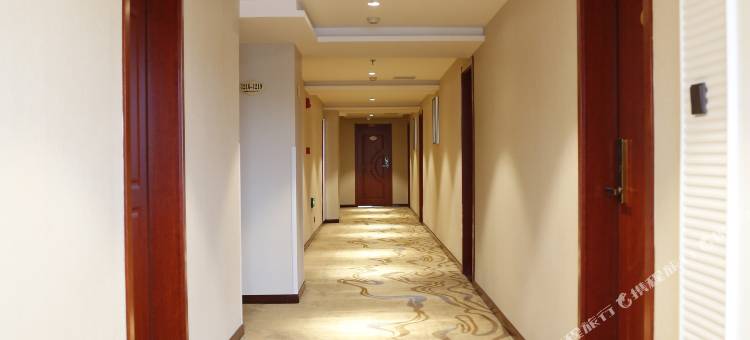 宝鸡万融酒店(宝鸡南站店)图片