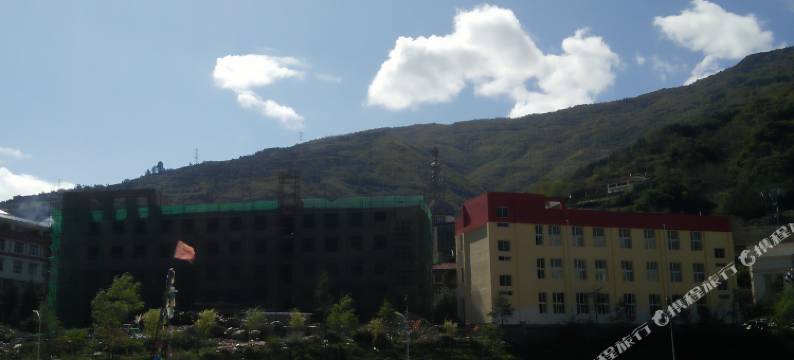 黑水县山水之间住宿图片