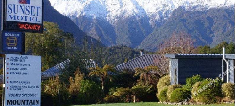 日落汽车旅馆(Sunset Motel)图片