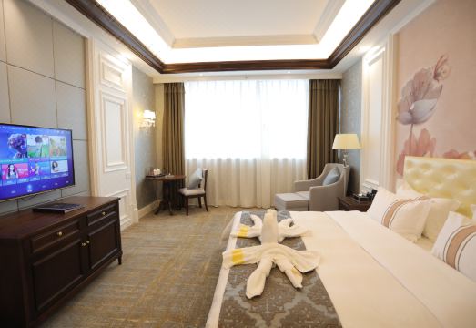 Ruipu Hotel Hotel Overview