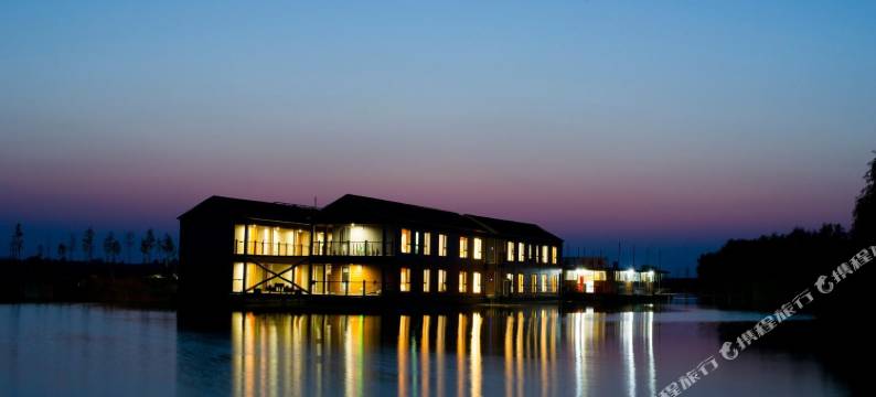 高邮湖芦苇荡湿地公园度假区客房部图片