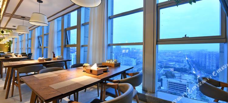 美豪丽致酒店(成都双子塔高新地铁站店)图片