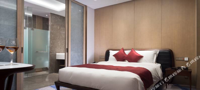 昆山灜颂国际酒店(白马泾路地铁站店)图片