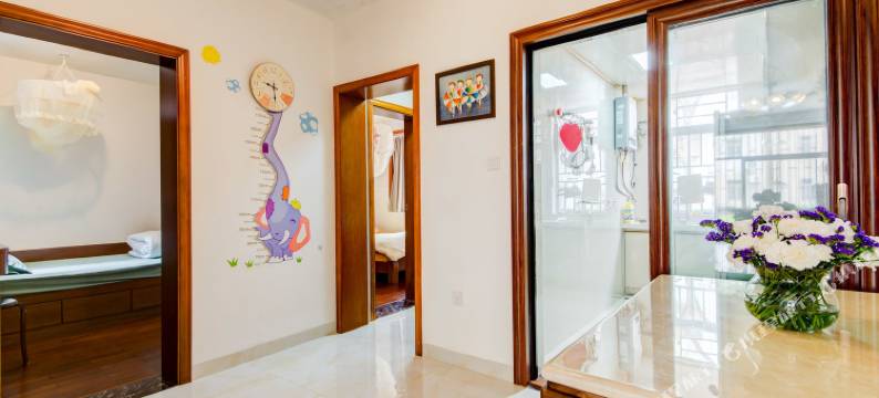 深圳比邻莲花山公园温馨安静民宿图片