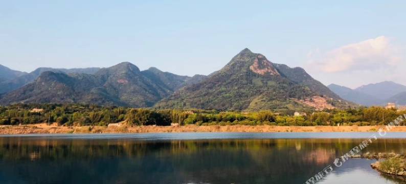 广州增城锦绣健康山谷泳池温泉别墅图片