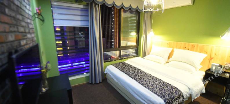 重庆鸟巢公寓图片