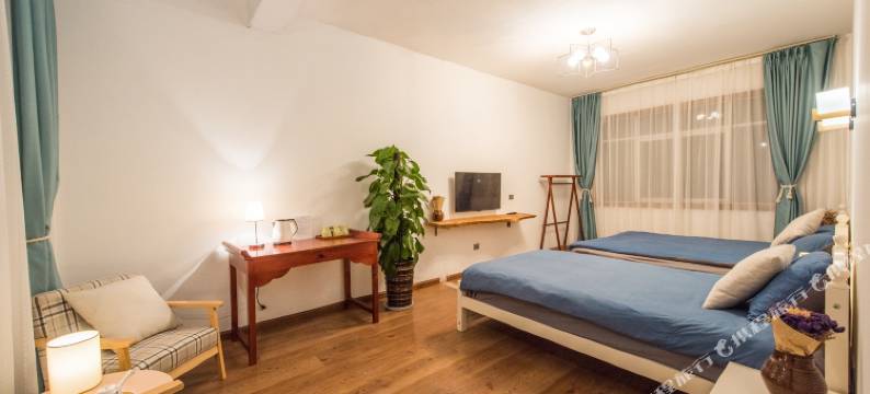 大理古城云再庭院客栈图片