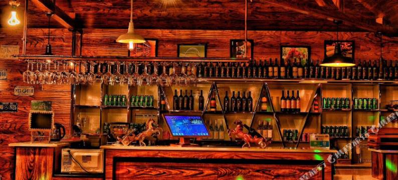 山丹军马场槐溪小镇图片