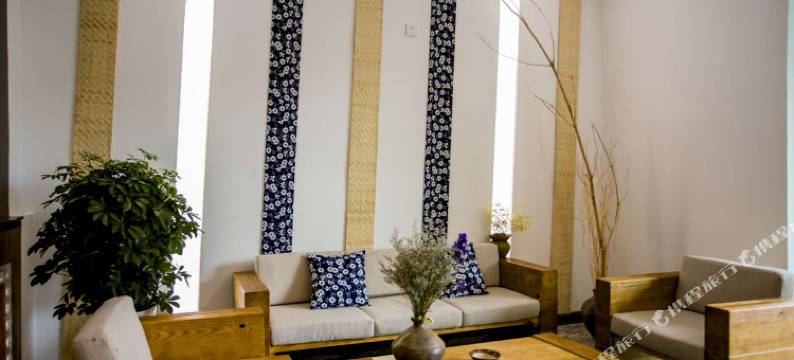 蜡家·客栈(织金洞店)图片