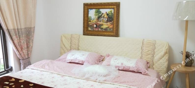 昆明莲花池畔酒店式公寓(教场东路店)图片