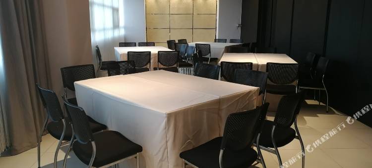 白玉兰酒店(无锡惠山万达广场店)图片