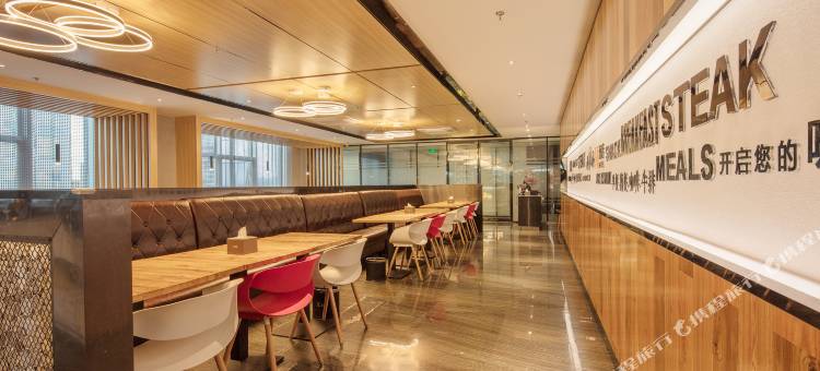 H酒店(郑州航海广场地铁站店)图片