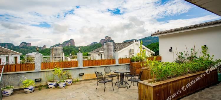 丹霞山智美·格物图书馆客栈图片