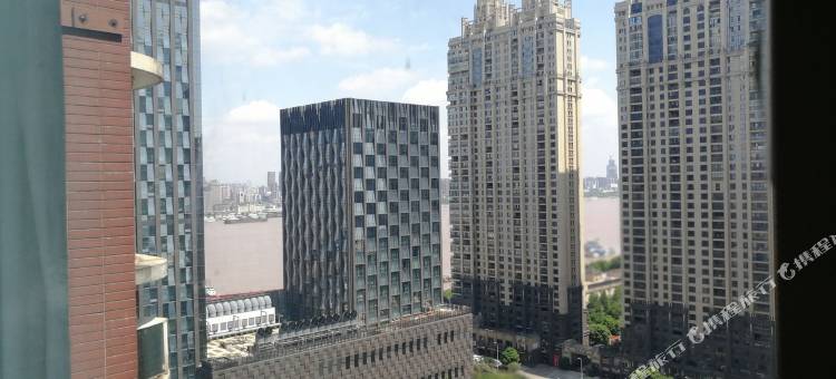 武汉高山流水细水长流公寓图片