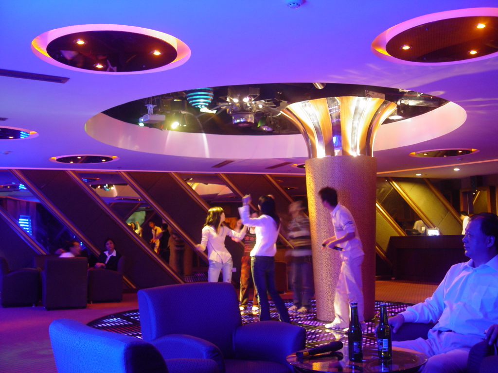 Tachee Island Holiday Hotel Over view