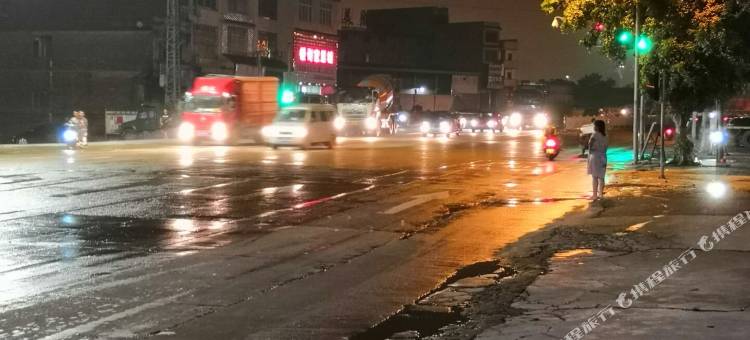 柳州景莱印象酒店(柳邕三小柳江工业园区店)图片